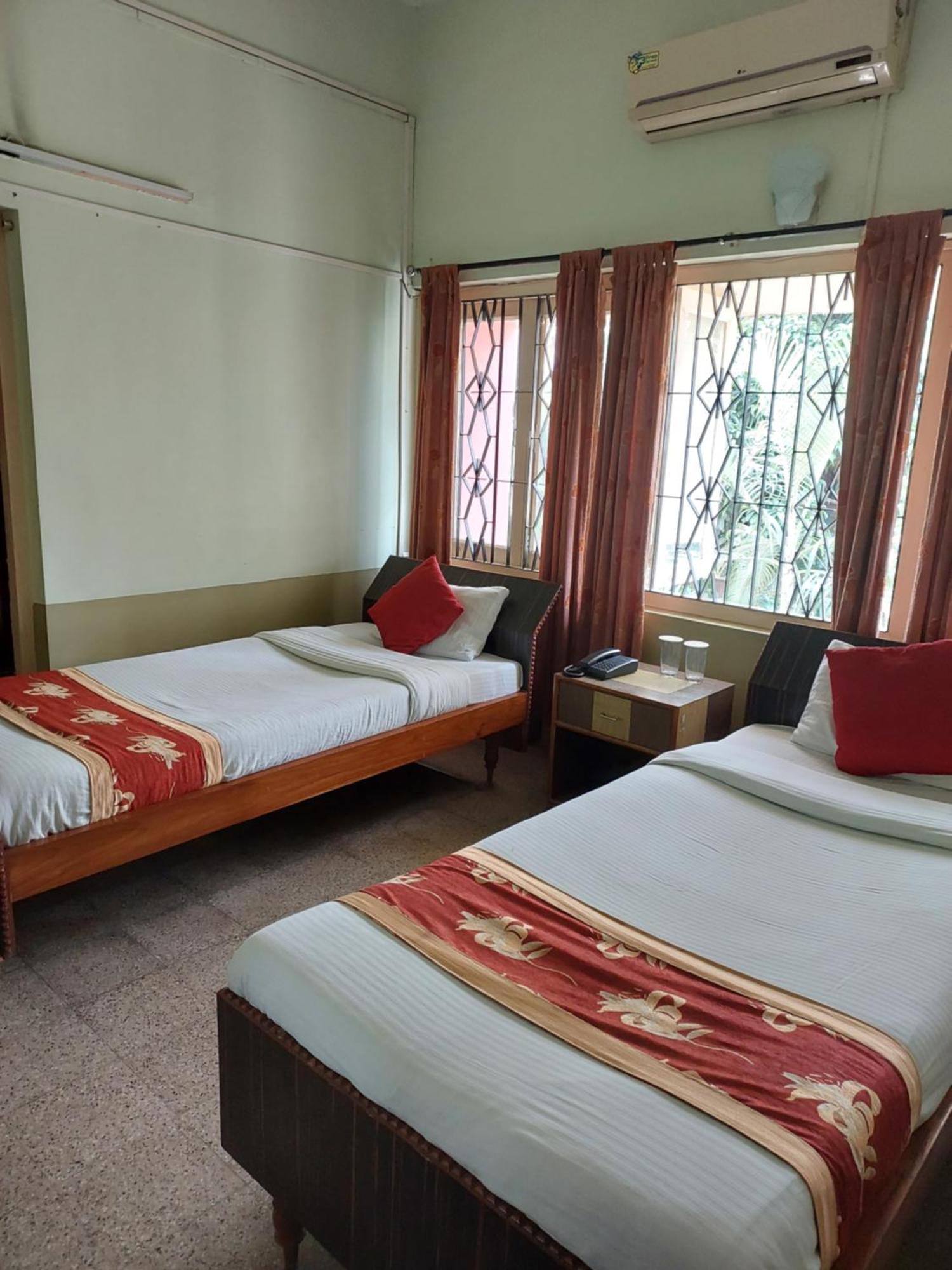 Riverview Guest House Guwahati Eksteriør billede