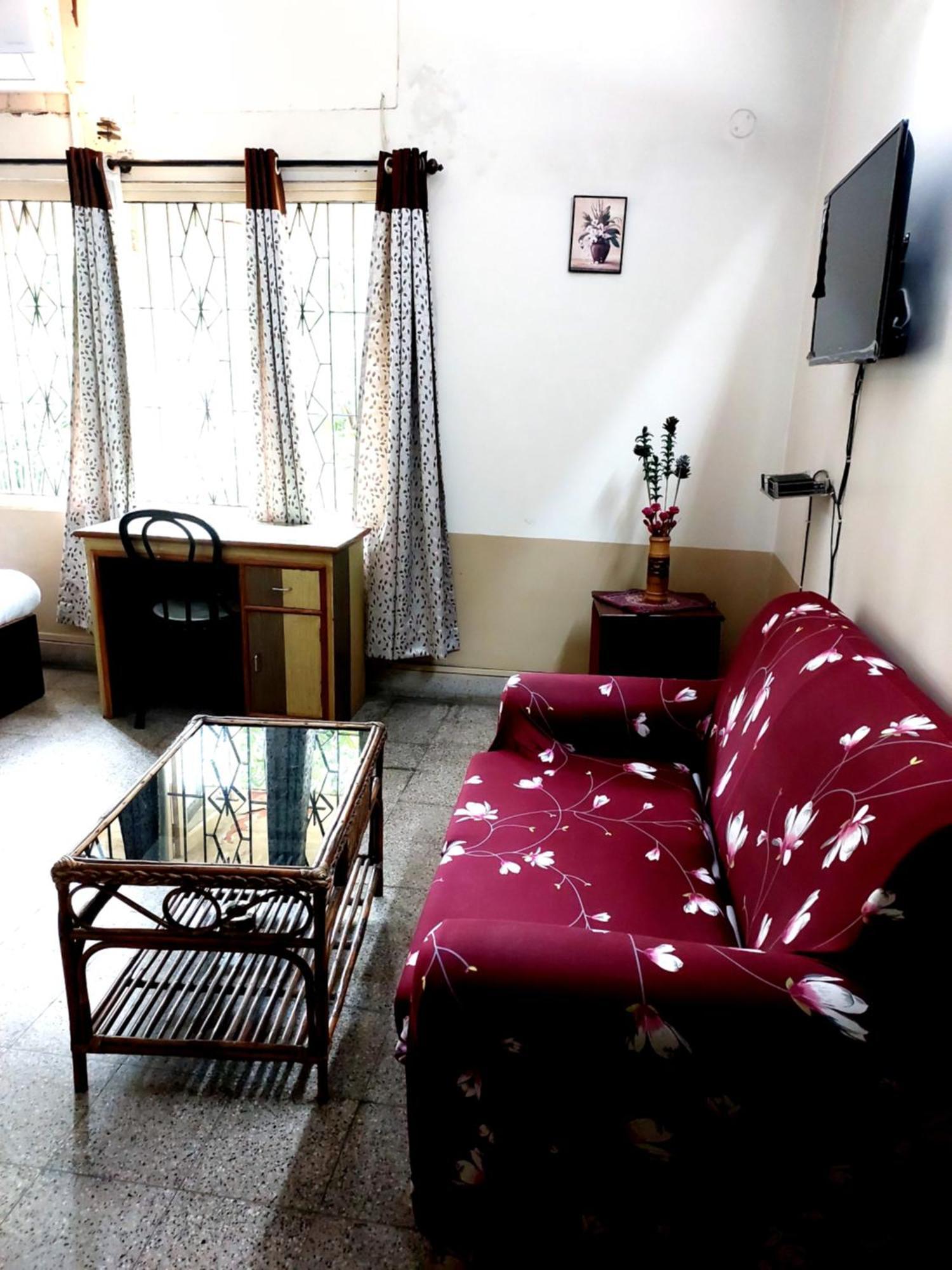 Riverview Guest House Guwahati Eksteriør billede