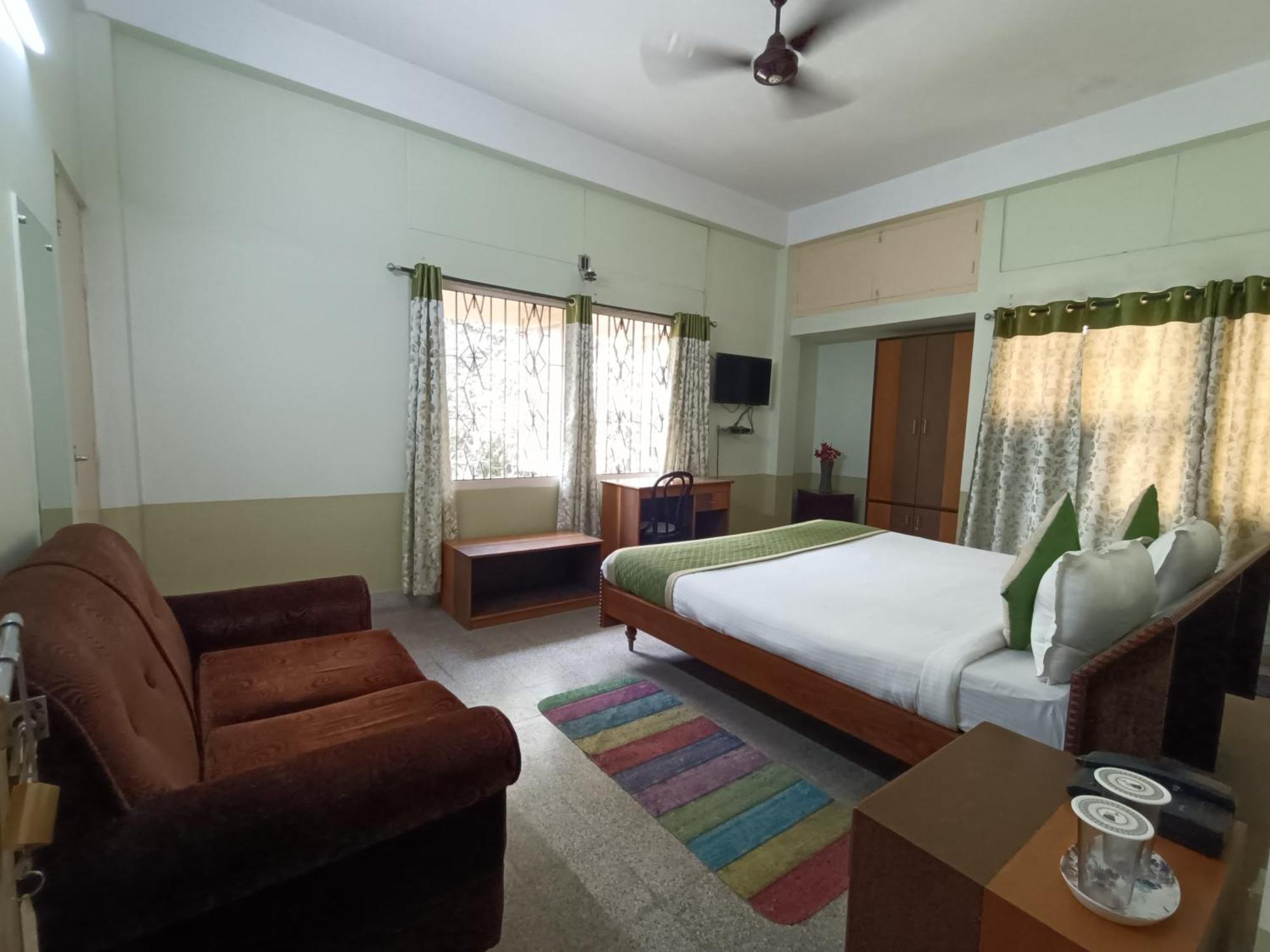 Riverview Guest House Guwahati Eksteriør billede