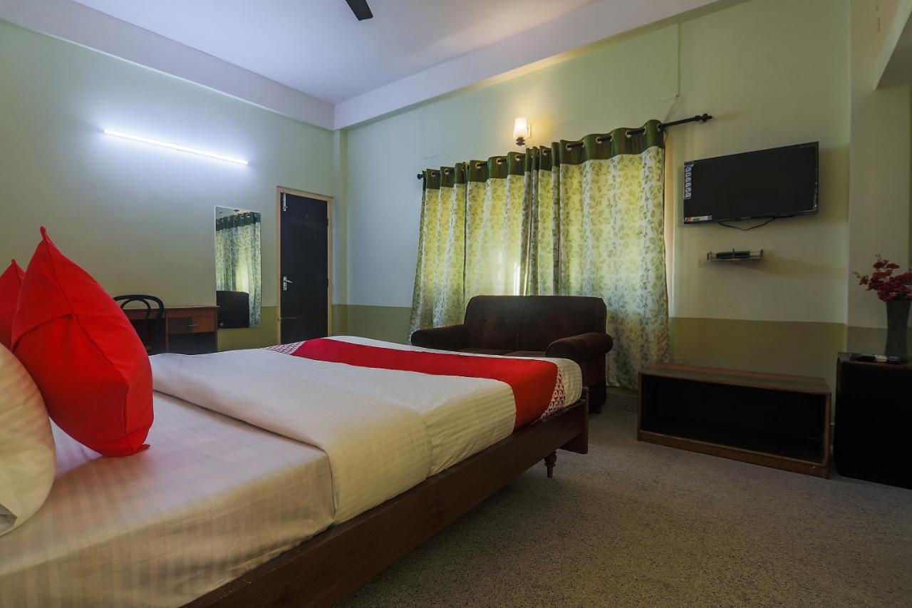 Riverview Guest House Guwahati Eksteriør billede